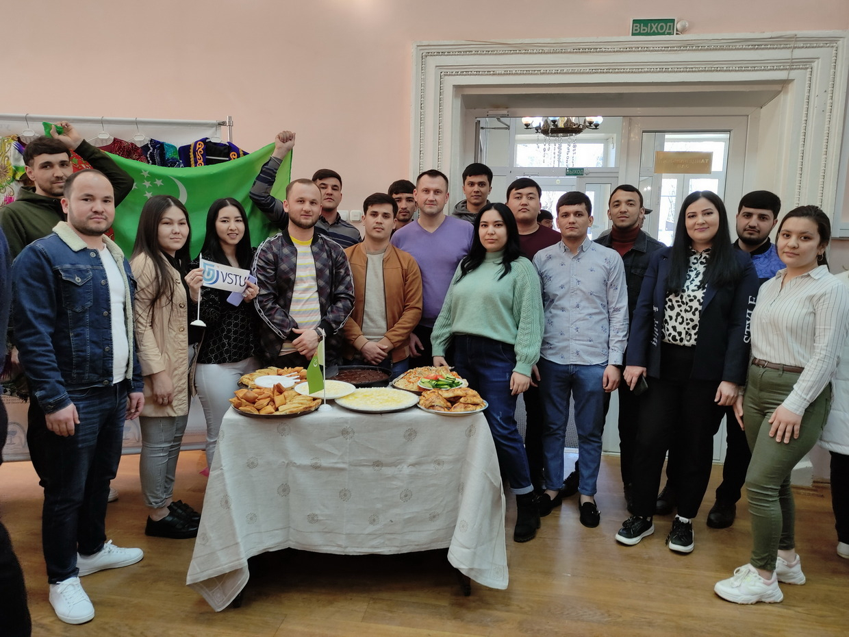 Студенты ВГТУ приняли участие в IX межвузовском фестивале-празднике «НАВРУЗ-2022»